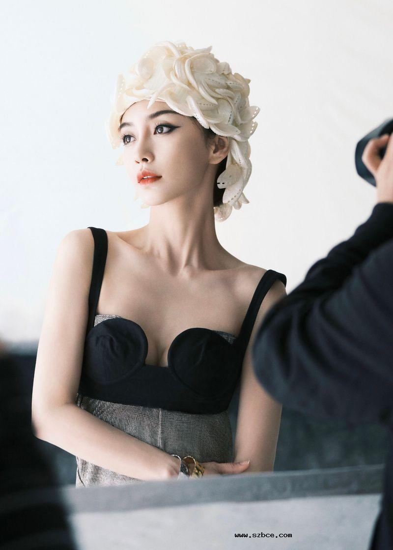 【AI作图】女星Angelababy 脱衣对比