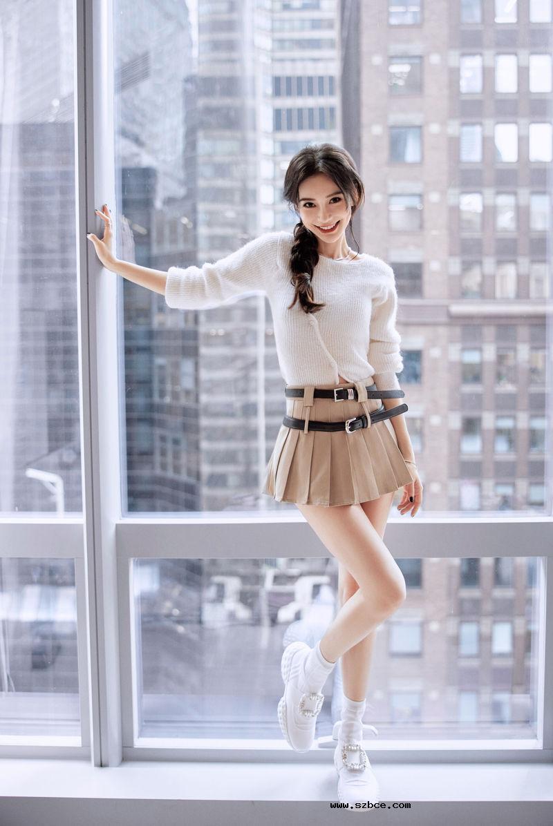 【AI作图】女星Angelababy 脱衣对比